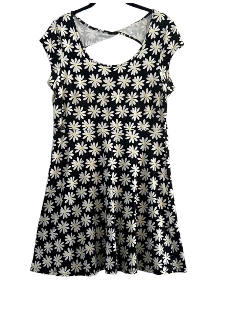SO Black & White Daisy Mini Dress Size L